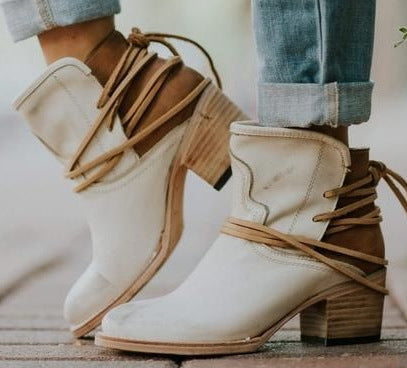 أحذية Slingback عالية الكعب للسيدات