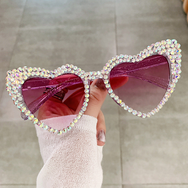 Female Cute Cat Eye Heart-shaped Sun Glasses - X2-Shopping
