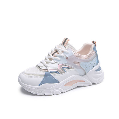 Neue atmungsaktive Laufschuhe für Studenten