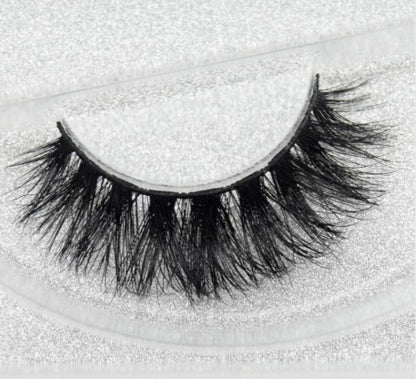 Künstliche Aurelia-Wimpern