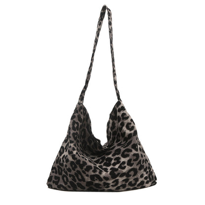 Simple Large Capacity Urban Fashion Leopard Print Shoulder Messenger Bag