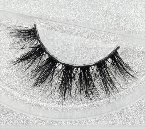 Künstliche Aurelia-Wimpern