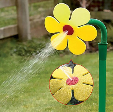 Gartensprinkler Kunststoffsprinkler Sonnenblumensprinkler Gartenarbeitsgerät Einstellbare Sprinkler und Gartenschläuche