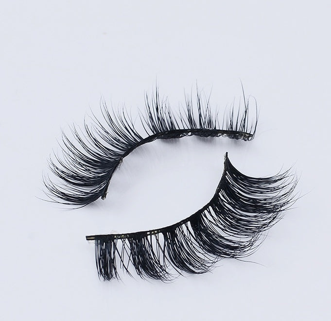 Künstliche Aurelia-Wimpern