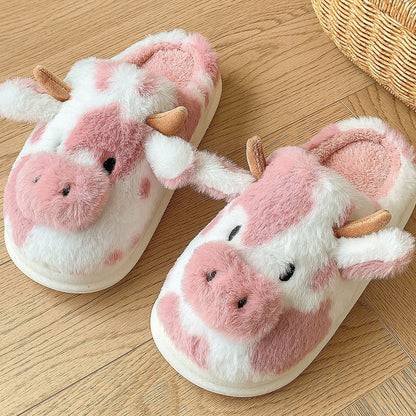 Flauschige Hausschuhe mit Zehenkappe und gefleckter Kuh