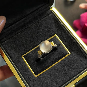 Yellow Diamond Chalcedony Water-foam Exquisite And Versatile Ring