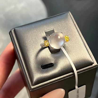 Yellow Diamond Chalcedony Water-foam Exquisite And Versatile Ring