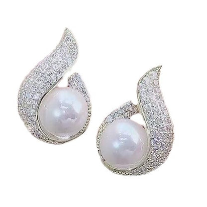 925 Silver Needle Pearl Elegance Retro Flashing Earrings