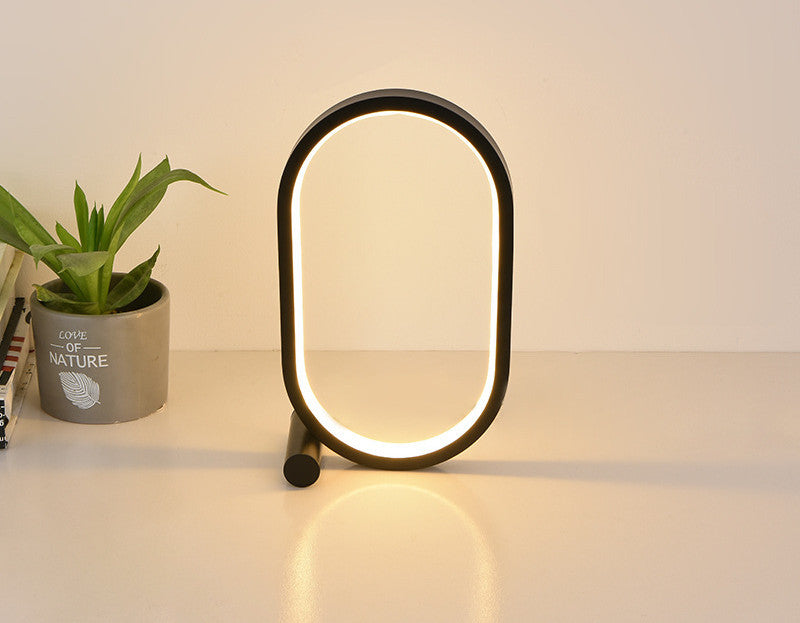USB-Plug-In-Lampe Ovale Acryllampe Touch Control Dimmbar Moderne Einfache Kreative Nachtlampe Nachttisch-Leselampe Schreibtischtisch-LED